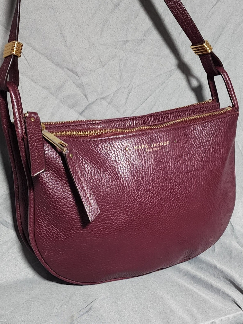 Marc Jacobs Burgandy Soft Pebbled Leather Crossbody Bag Purse